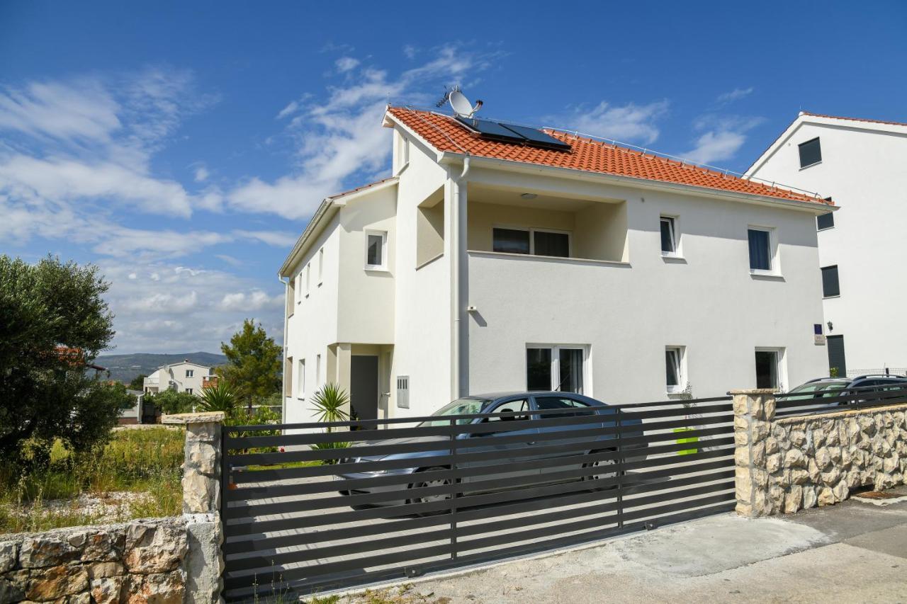 Holiday Home Mb Ražanj Exterior foto
