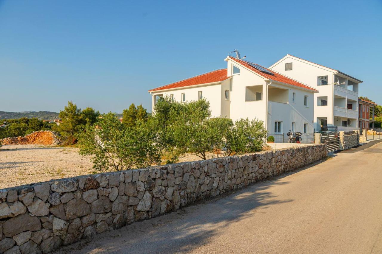 Holiday Home Mb Ražanj Exterior foto